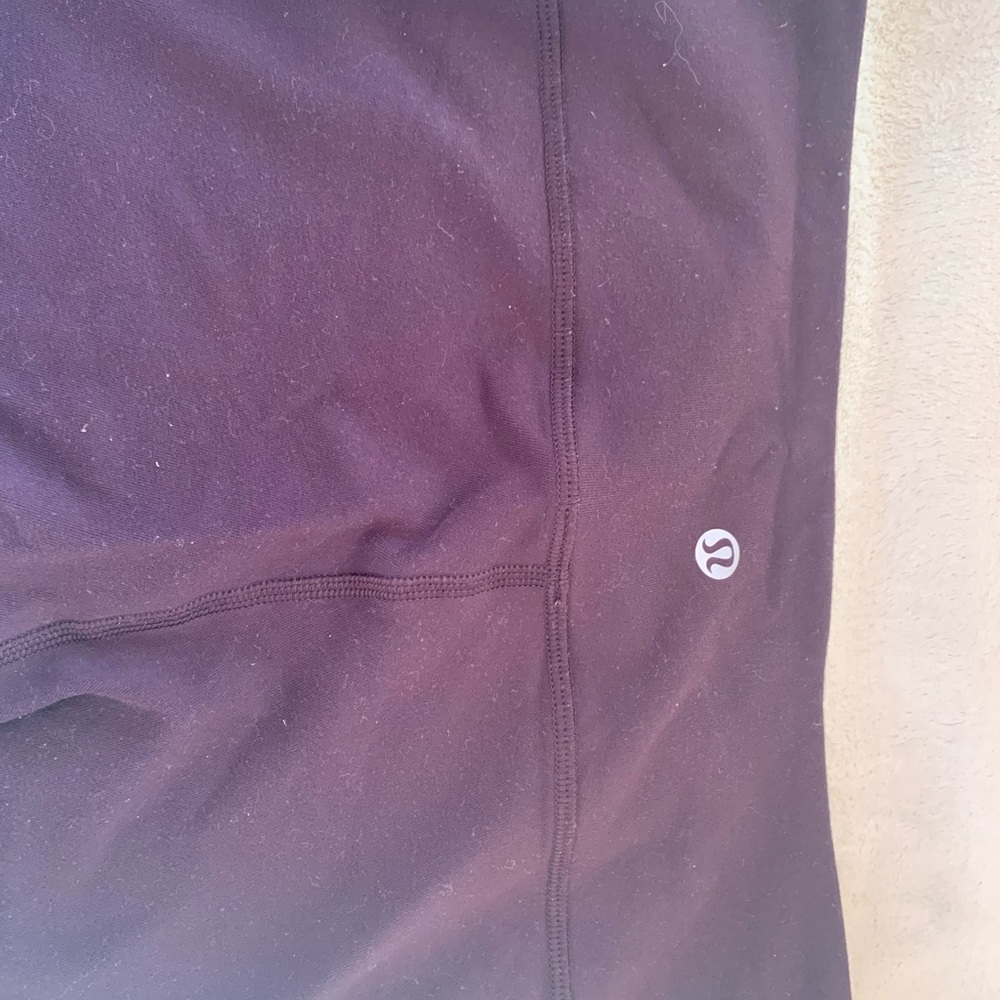 Lulu yoga pants